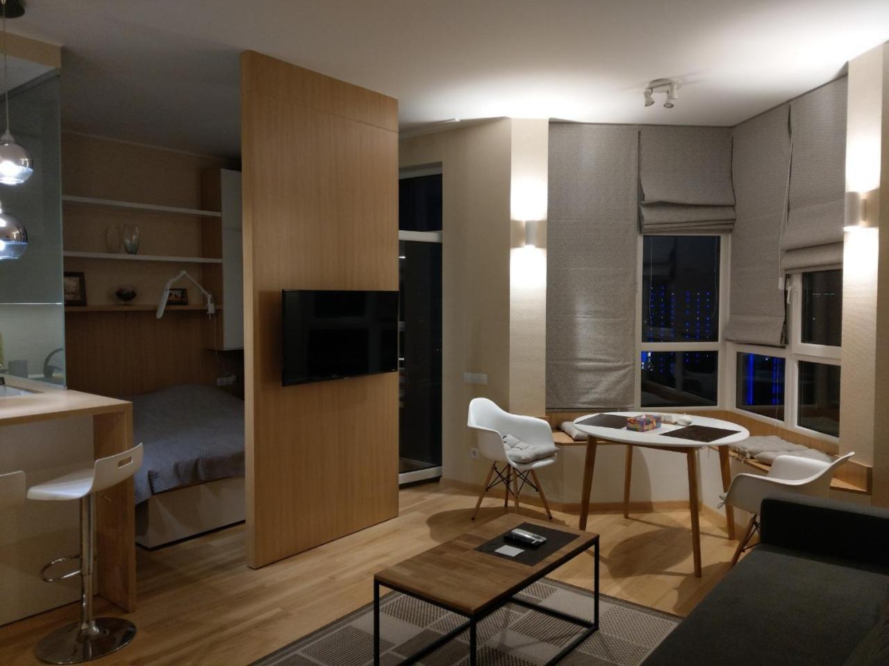 Comfortable Apartments French Quarter Акумулятори Світло Інтернет Завжди Kyiv Exterior photo